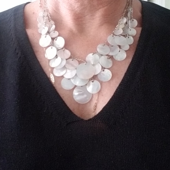 Talbots Statement Necklace - Picture 4 of 7